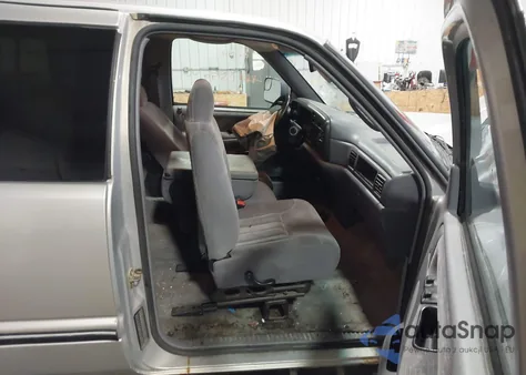 1997 Dodge Ram 1500 St z USA, uszkodzony, nr VIN 3B7HF13Y6VG778752